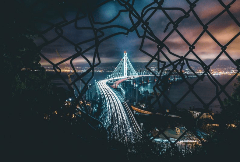 优酷视频导航广告跑皮带广告下单成本多少?优酷电话是多少？