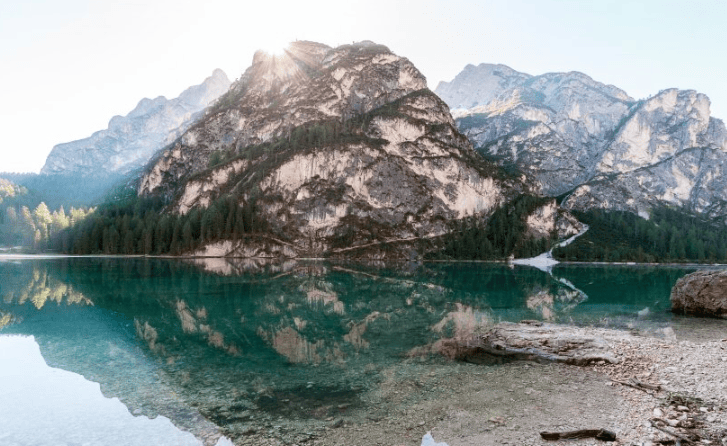 Twitter推广电话是多少呢?Twitter现在跑车灯成本需要多少钱呢?