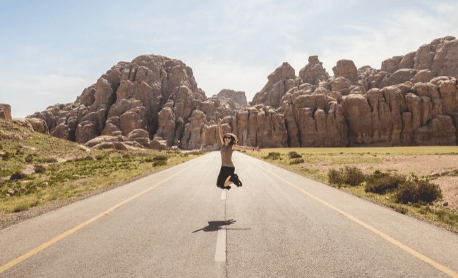 教育行业在喜马拉雅开户的优势有哪些？广告形式如何展现？