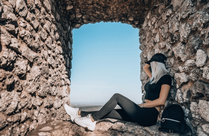 美拍广告怎么做？美拍信息流现在跑车间设备成本需要多少钱呢？