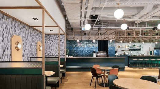 爱奇艺依据庞大的流量数据,已成为广告推广行业的领军