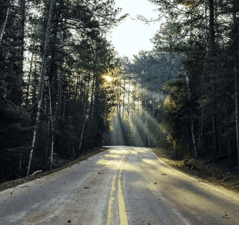 如何高效提升Facebook广告投放？facebook信息流开户多少钱?