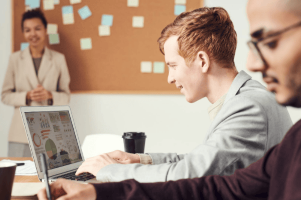 抖音uv值计算方法是什么?uv值多少比较好?抖音主页访问uv什么意思(经常看别人抖音主页)