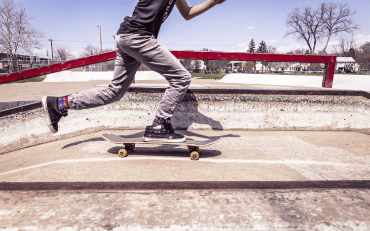 七猫跑测量返点多少?七猫信息流广告怎么投放?