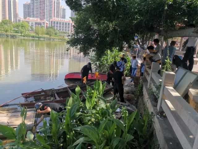 25艘全部没收拆解!龙文开展涉渔乡镇船舶整治专项行动