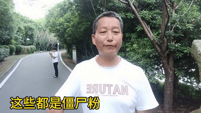 抖音关注如何快速删掉（抖音关注清理方法讲解）