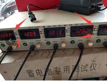 电池容量测试仪怎么看（蓄电池放电检测仪使用教程）