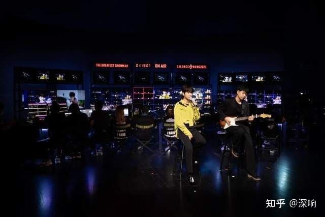 在抖音，看见“明星营业”的另一种姿势