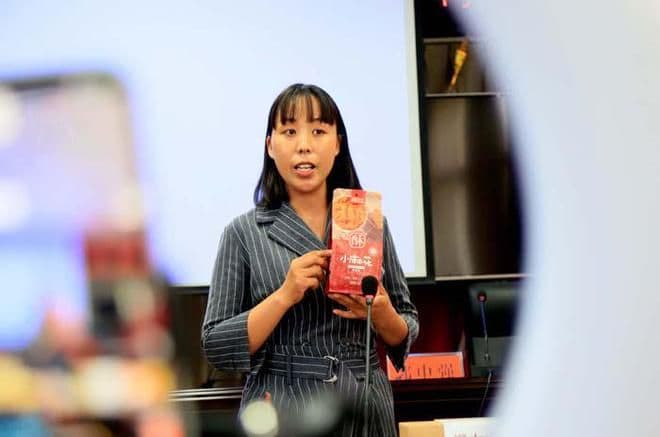 汝阳县举办头条学堂抖音直播运营培训班